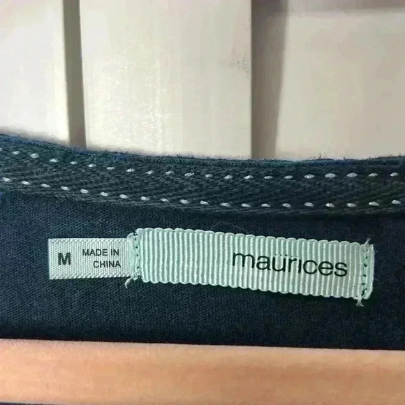 Maurices Cap Sleeve Rhinestone & Stud Cross Top Size Medium - Picture 2 of 10